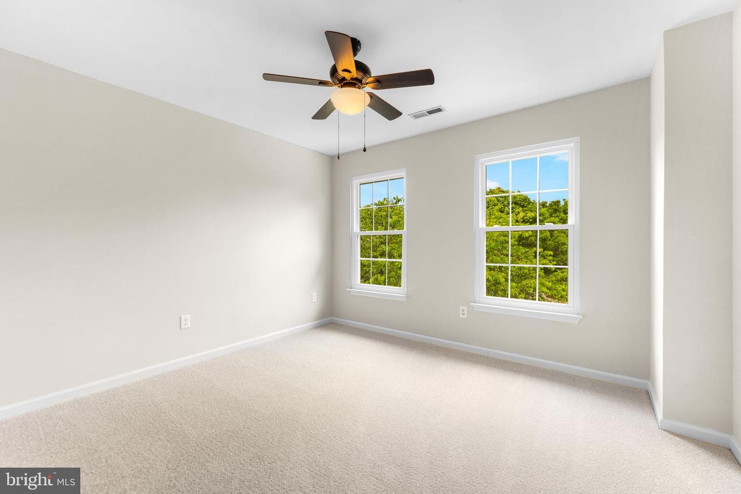 707 Buoy Court photo 34