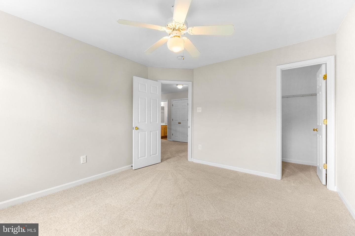 707 Buoy Court photo 54