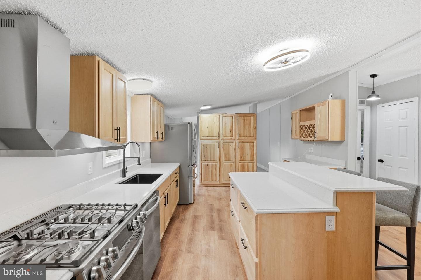 415 Dutch Drive photo 19