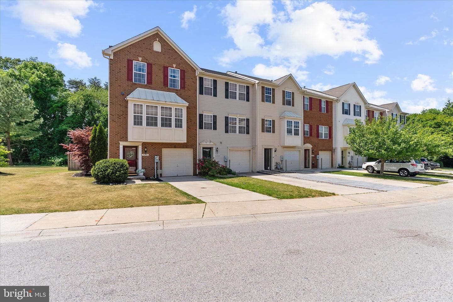 7214 Mockingbird Circle photo 3