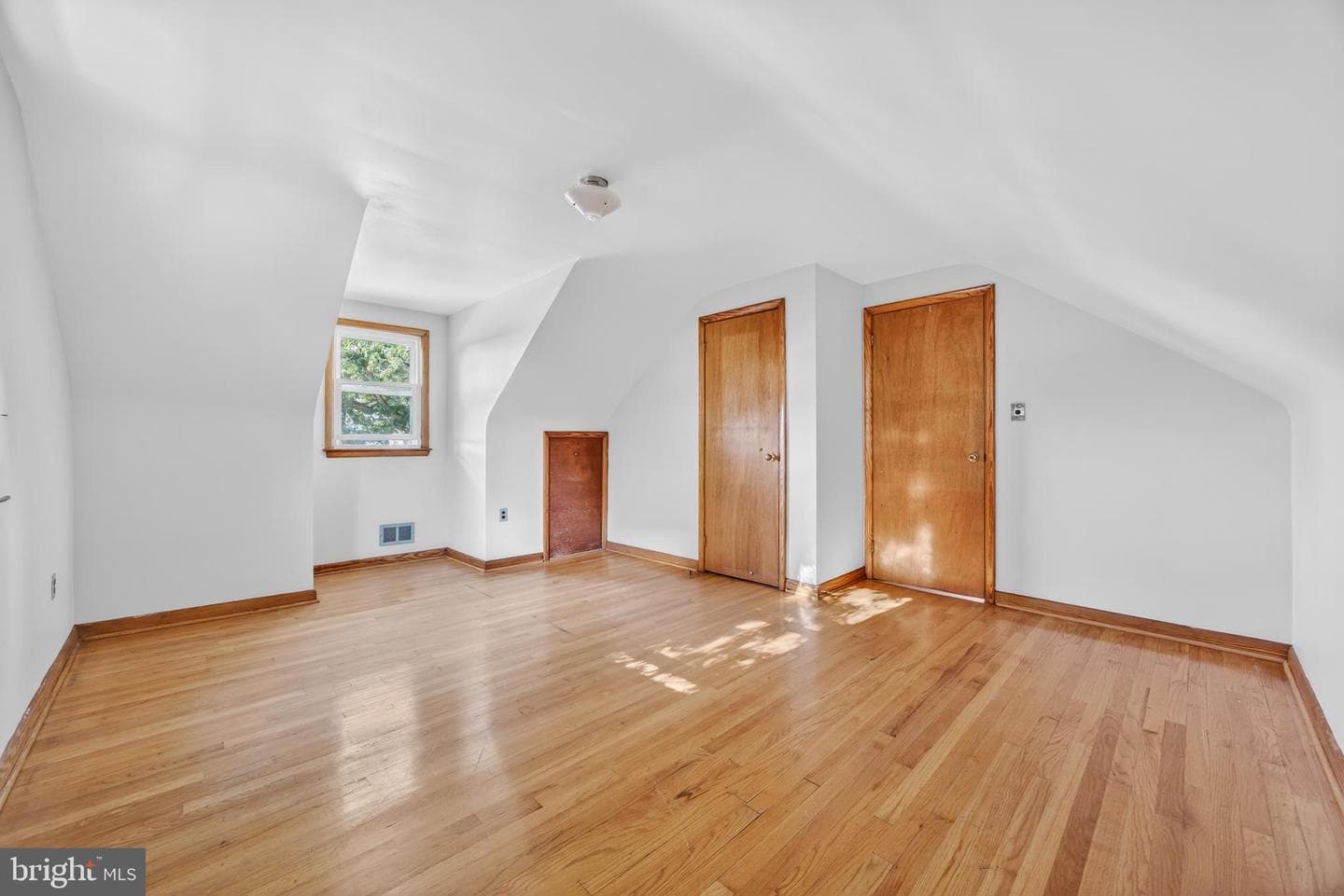 109 17th Avenue photo 34