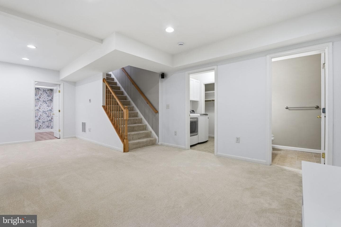 374 Holly Trl photo 27