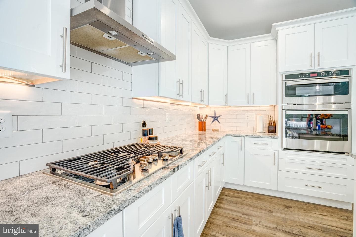 8331 Woodland Road photo 13