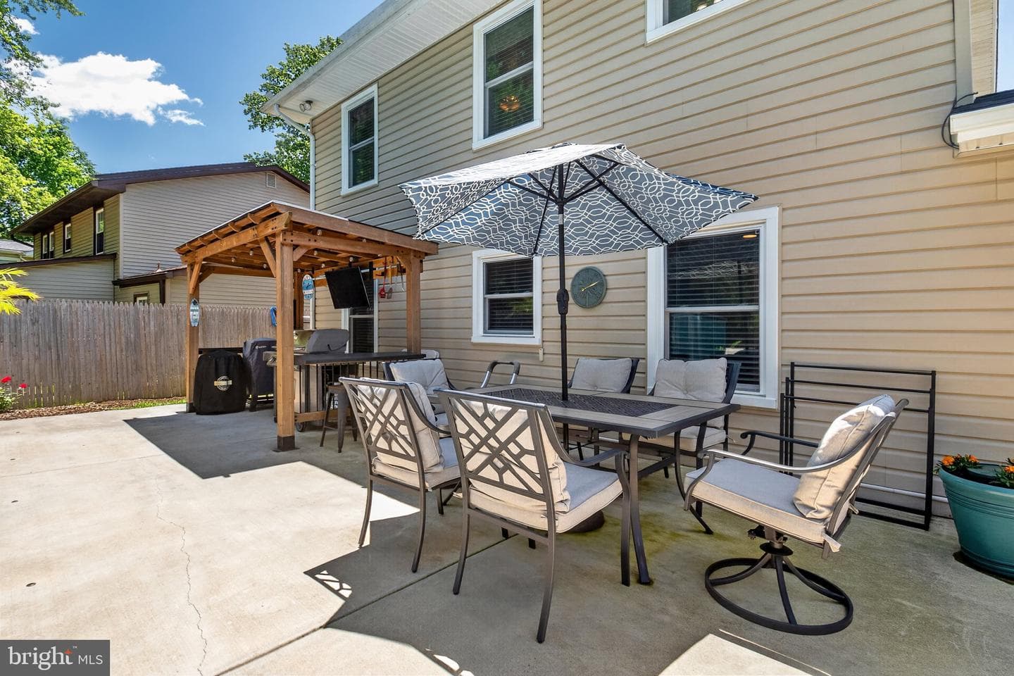 2526 Symphony Lane photo 29