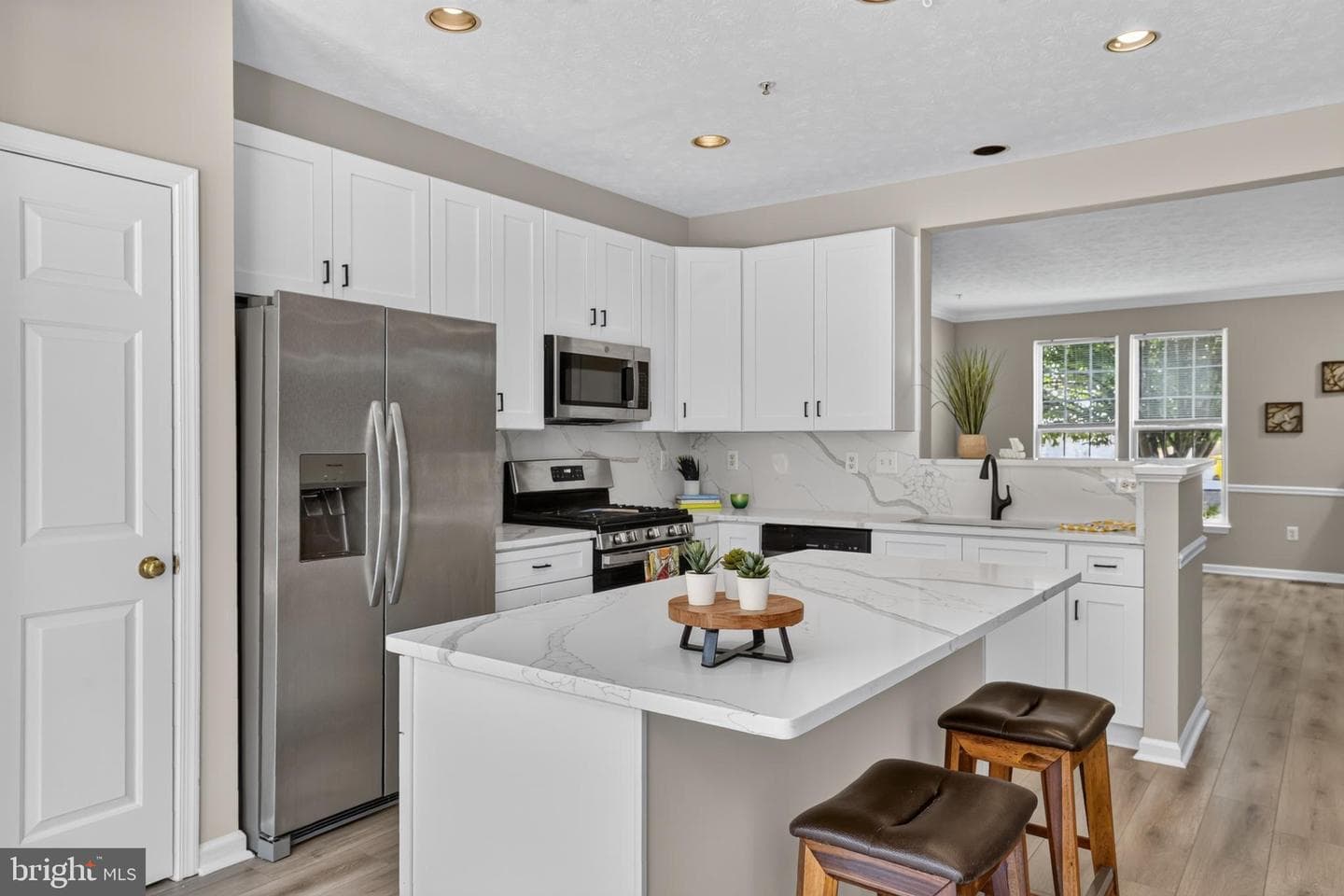 1483 Pangbourne Way photo 13