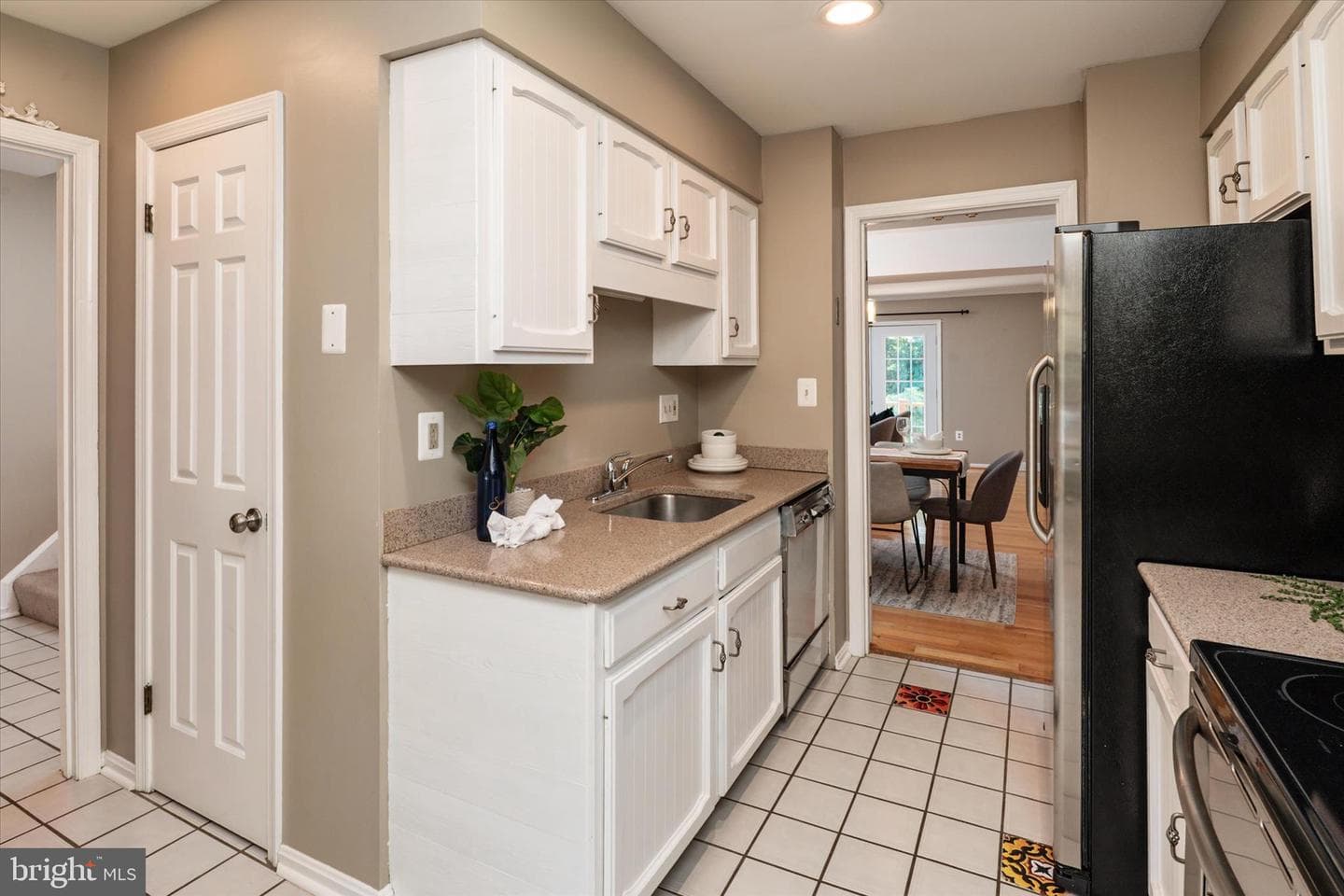 505 Bay Dale Court photo 14