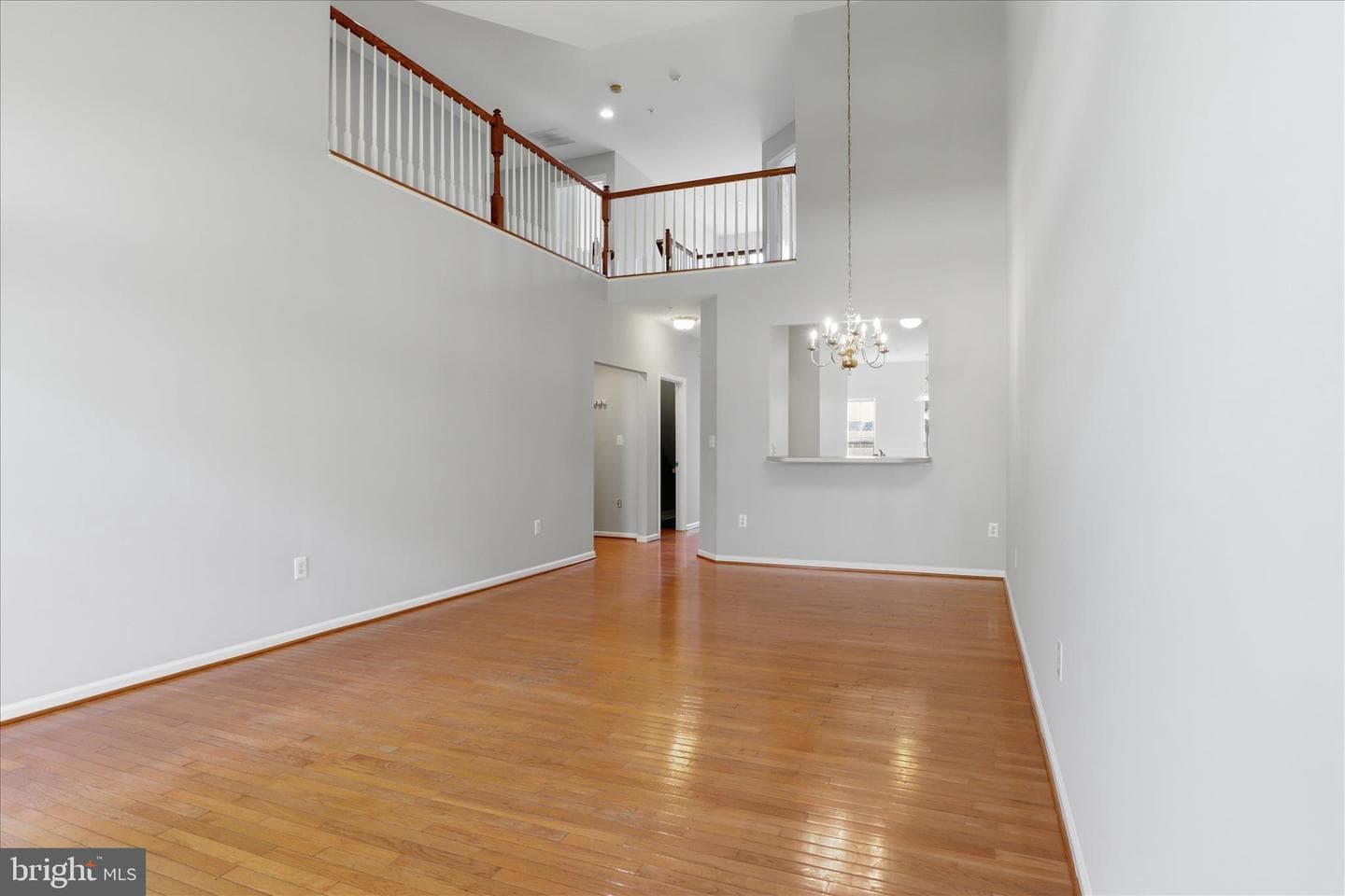 7212 Banwell Court photo 4