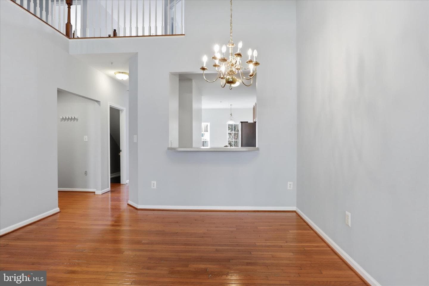 7212 Banwell Court photo 6