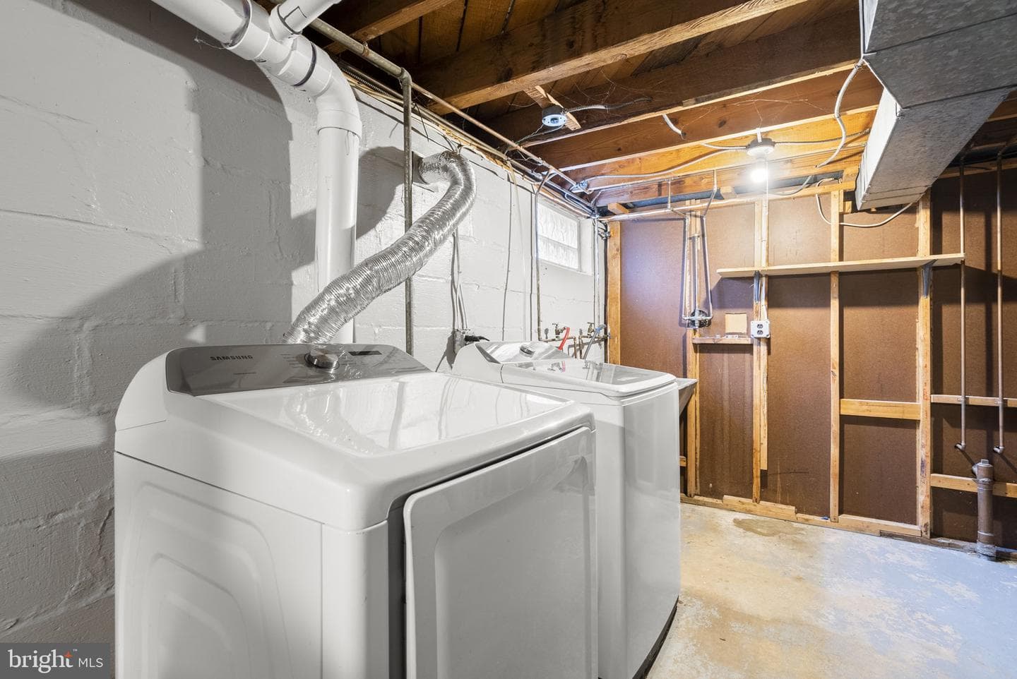306 Vernon Avenue photo 40
