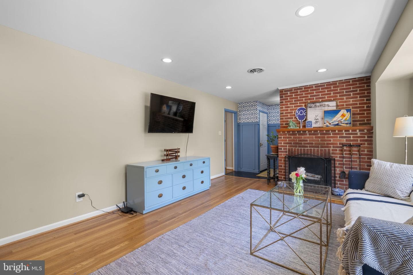 52 Sunset Drive photo 8