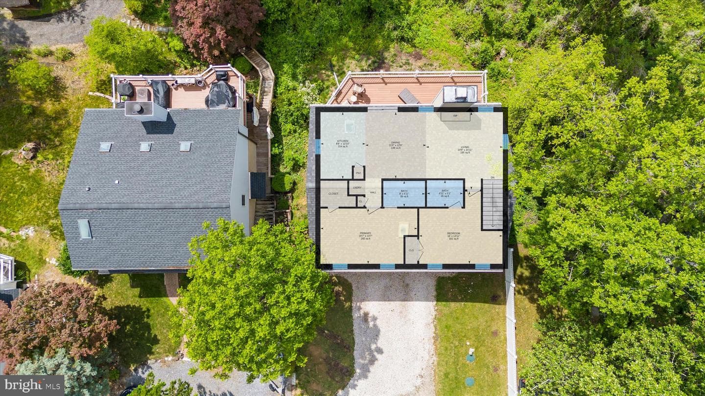 315 S Riverside Drive photo 87