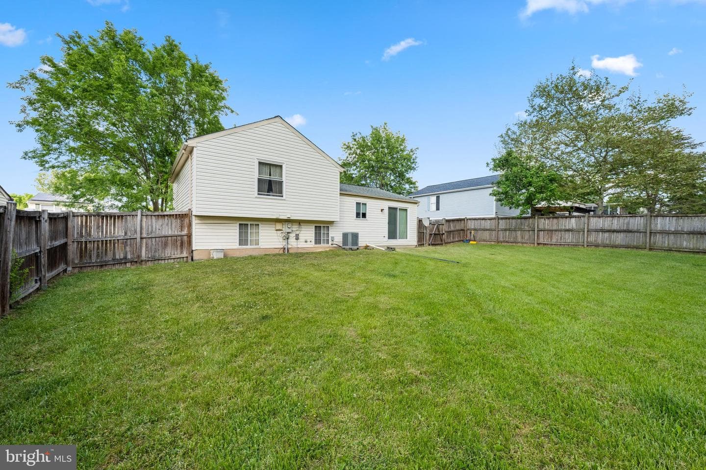 1433 Gesna Drive photo 32