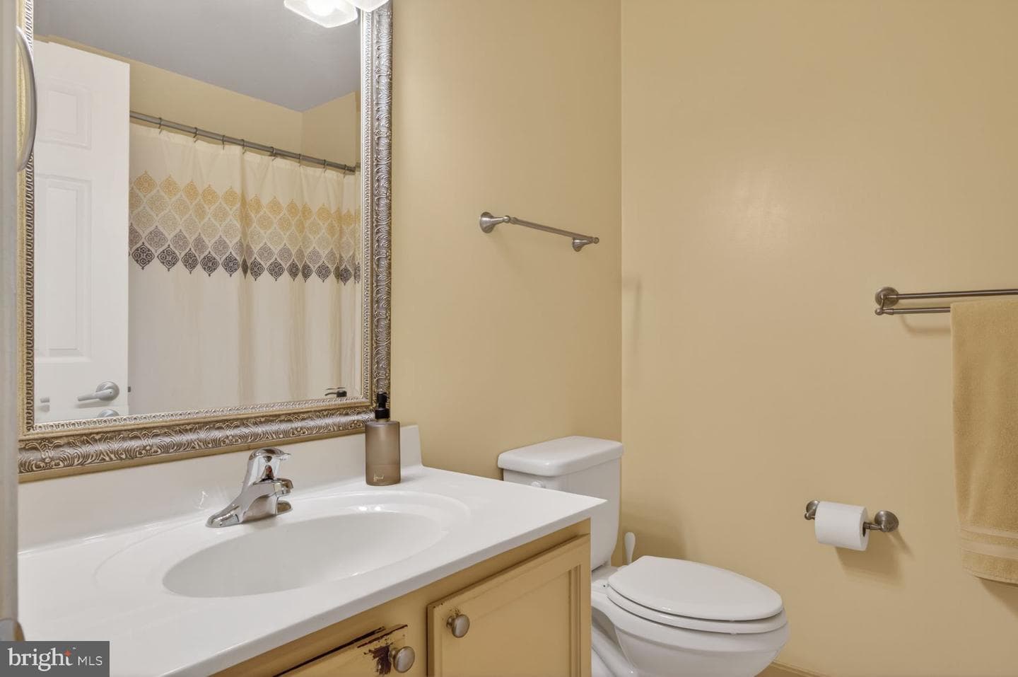 1300 Roundhouse Court photo 14