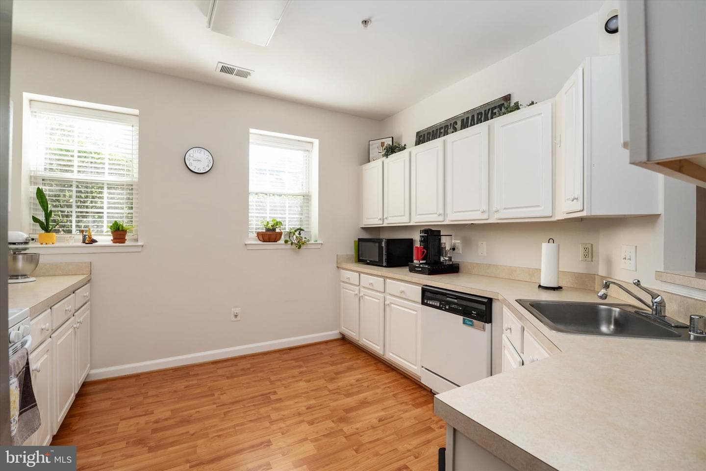 2703 Oak Leaf Ct # 2703 photo 6