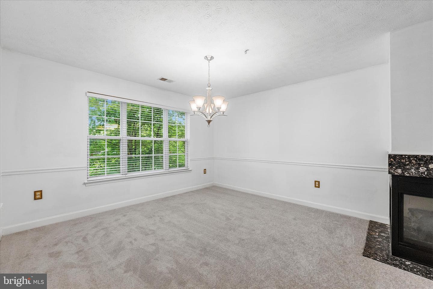 631 Admiral Drive #302 photo 15