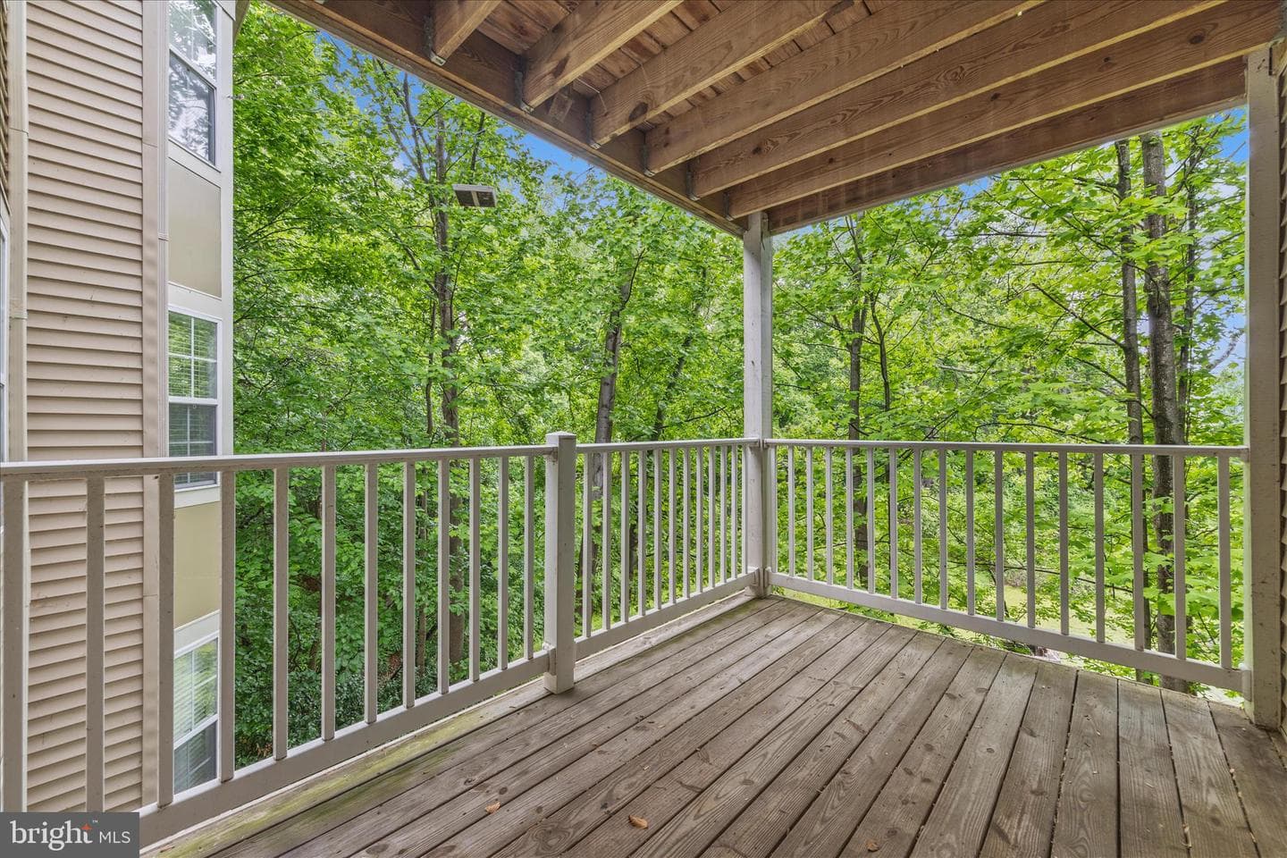 631 Admiral Drive #302 photo 4