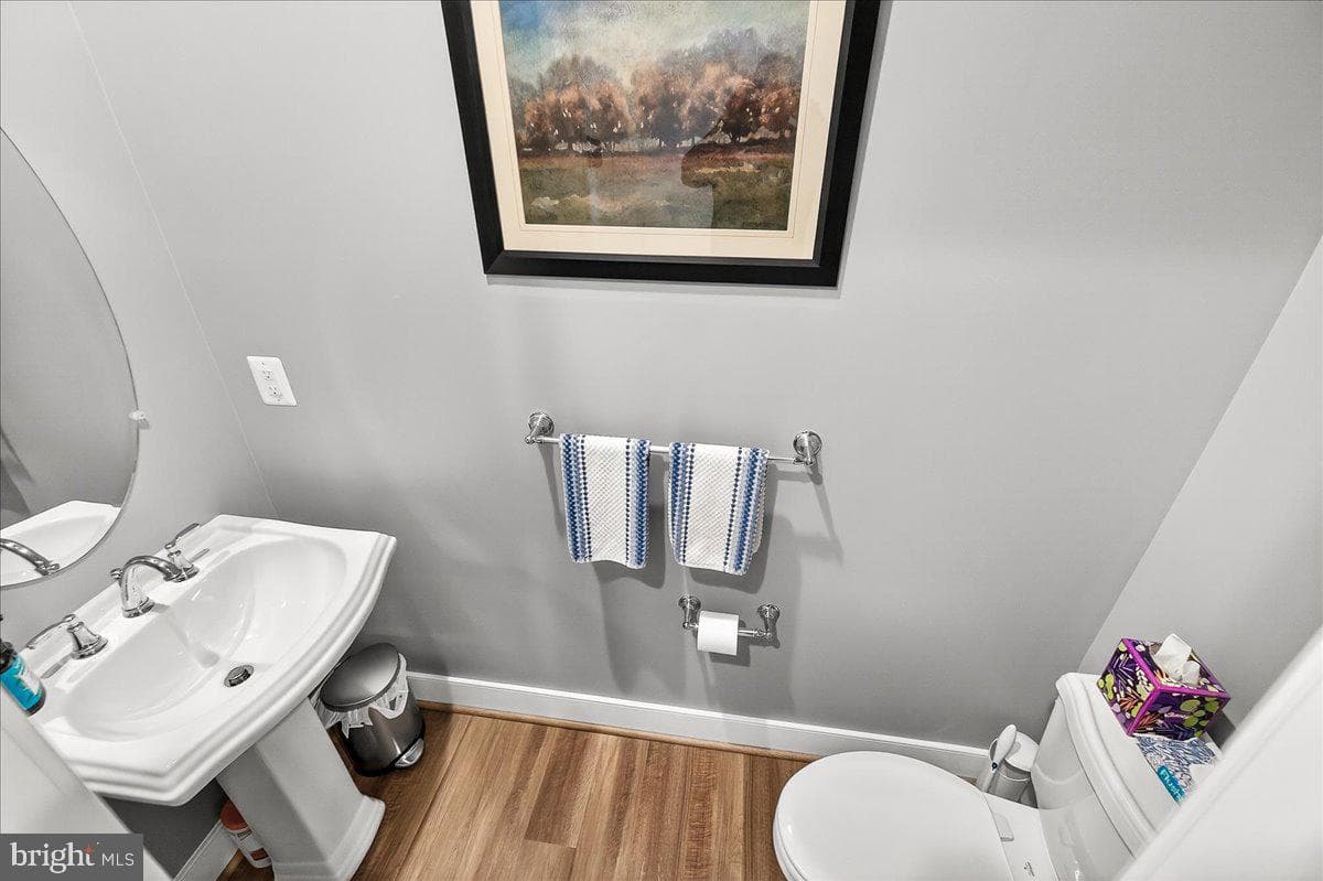 1439 Bed Stone Lane photo 32
