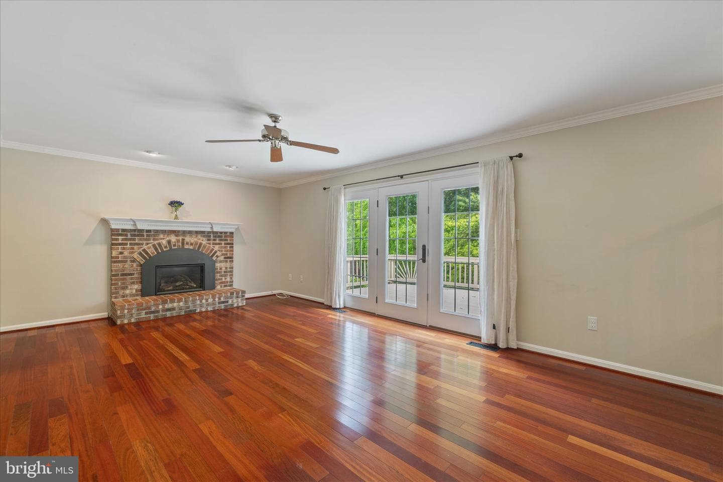 8391 Piping Rock Court photo 19