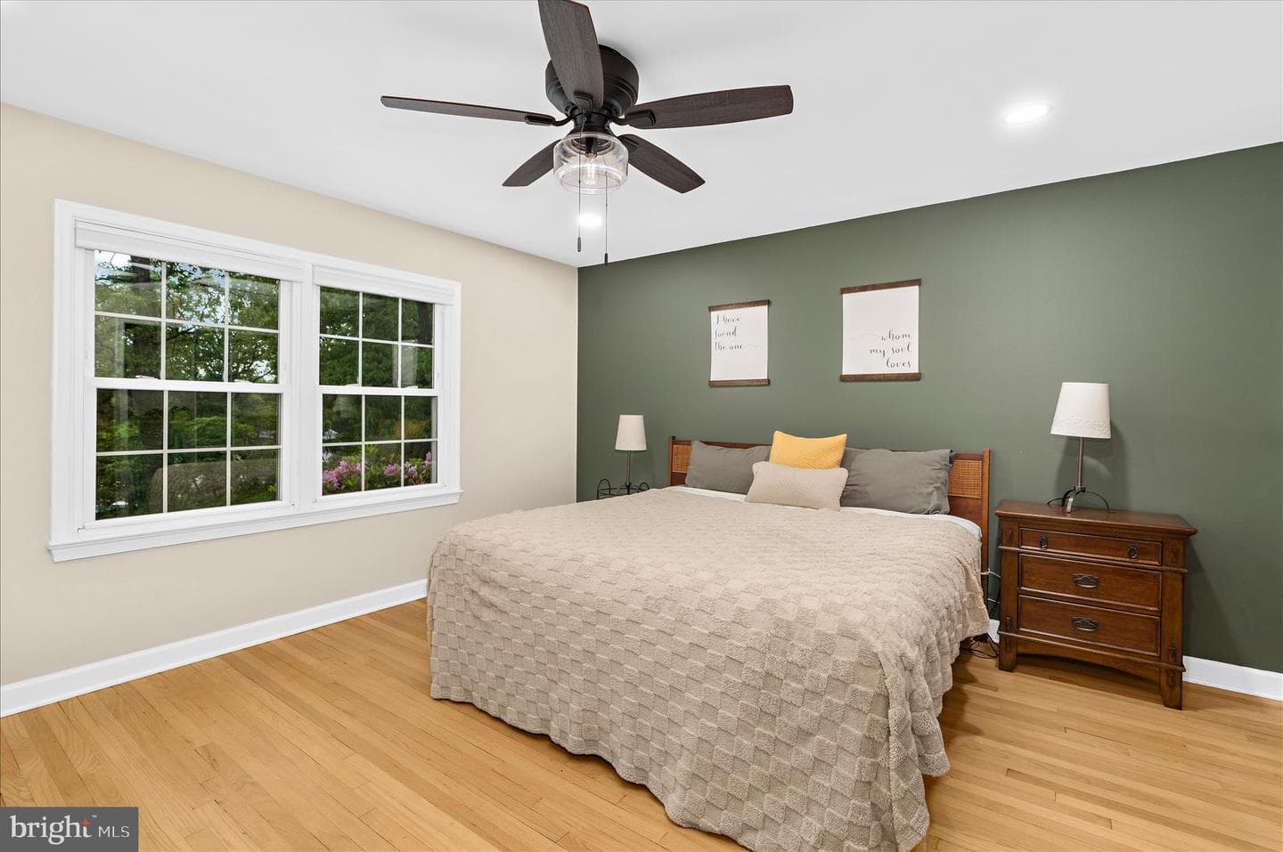 748 Evergreen Road photo 19