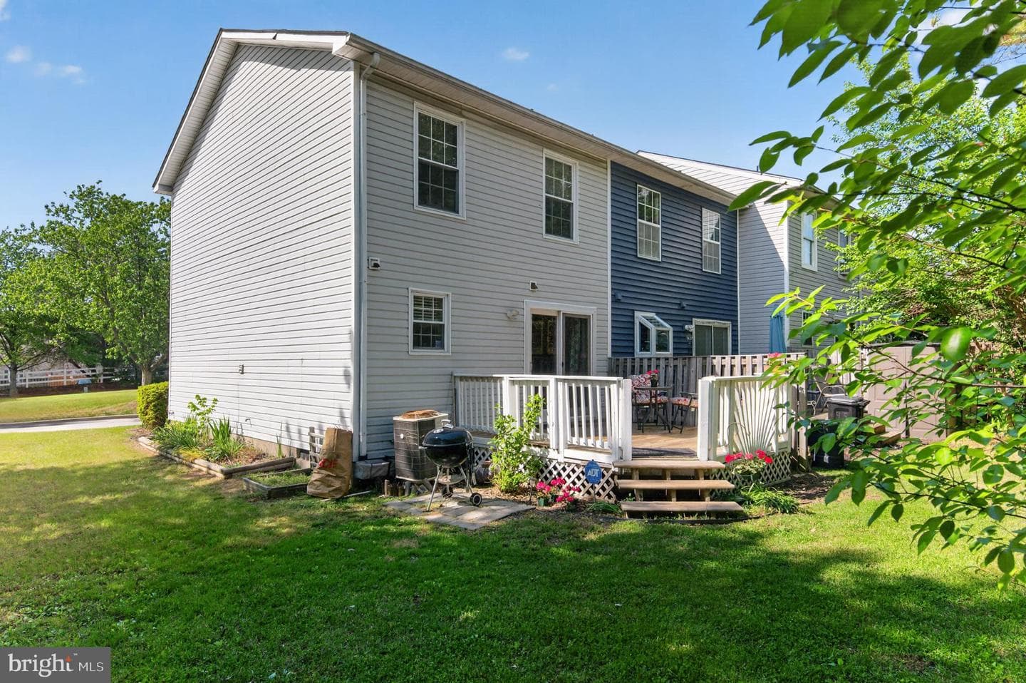 44 Belle Court photo 27