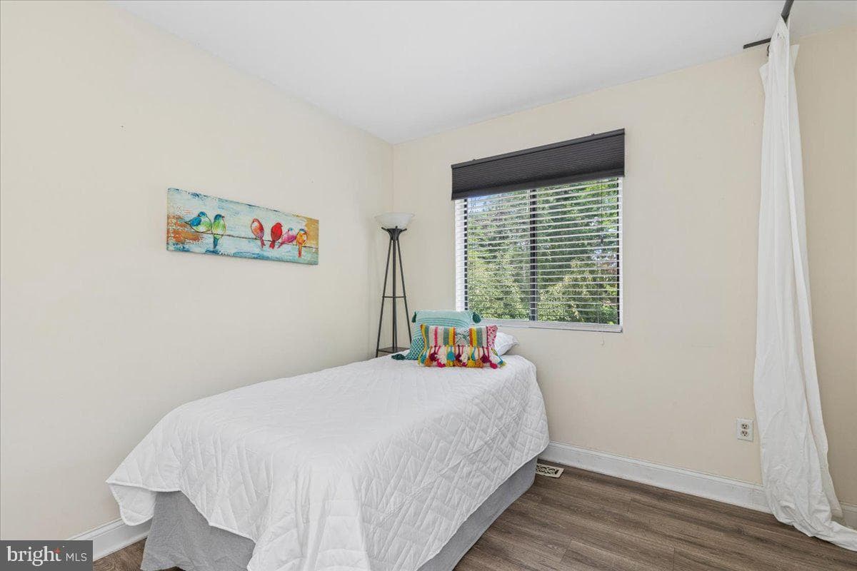 1745 Ridgely Road photo 17