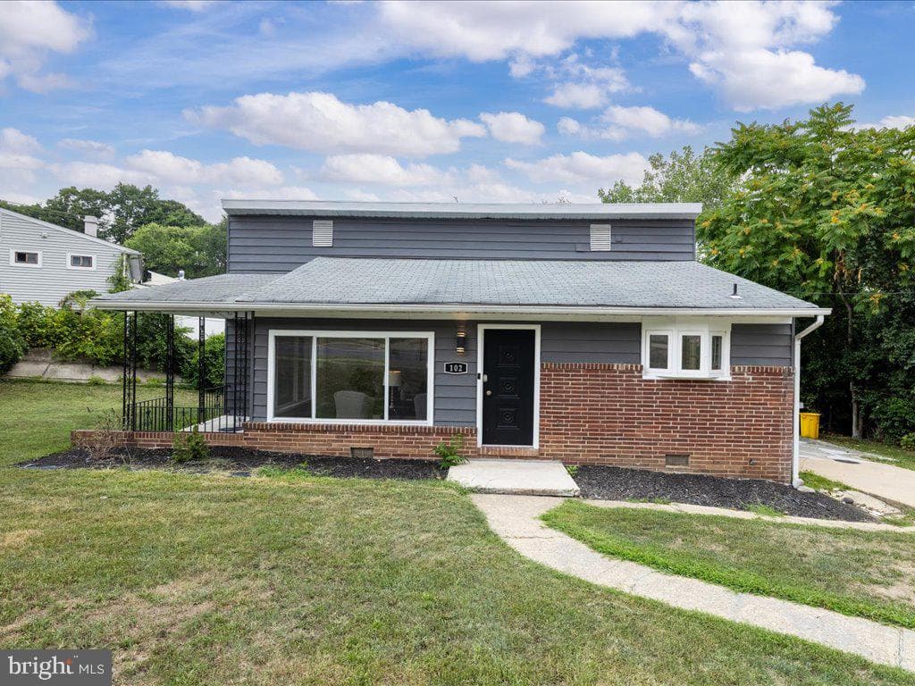 102 Shelly Rd photo 3