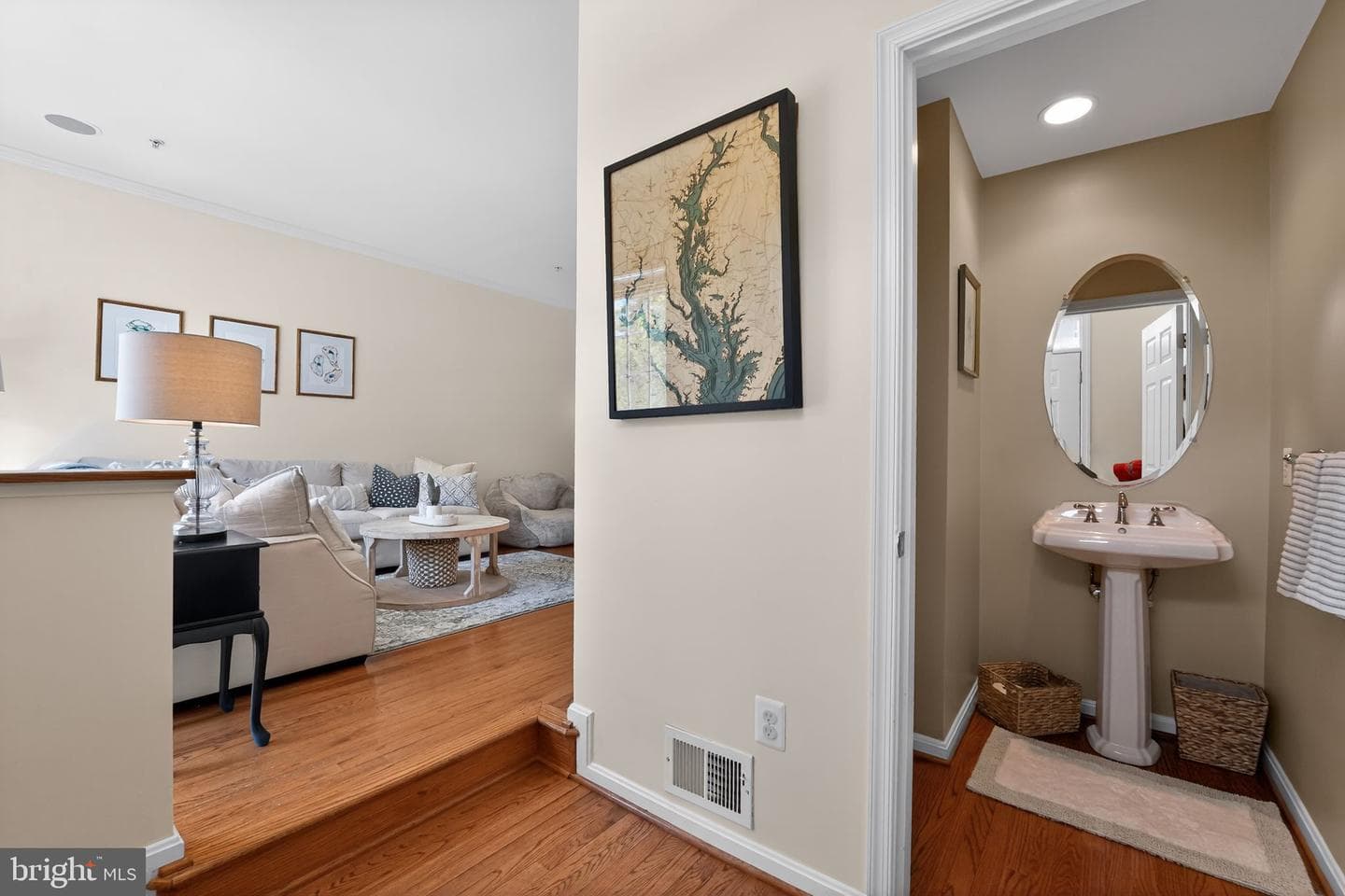 2405 Killarney Terrace photo 3