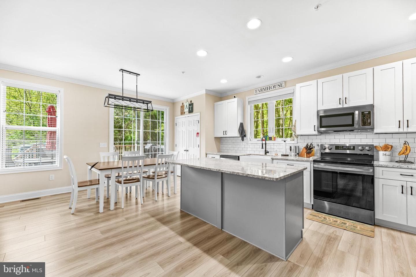 1402 Insey Rd photo 10
