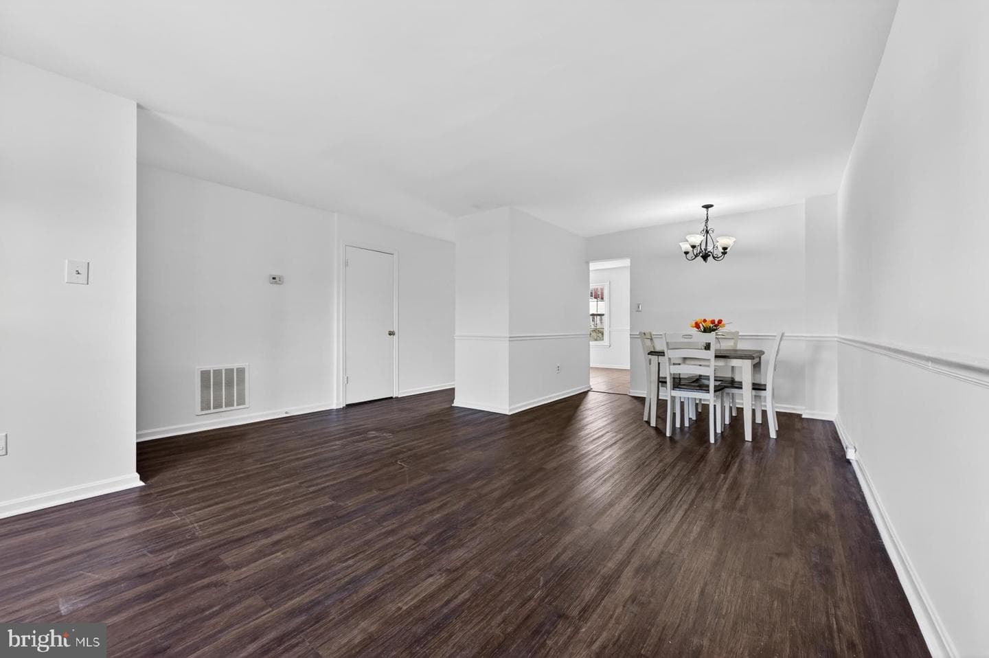 1610 E Bancroft Lane photo 10