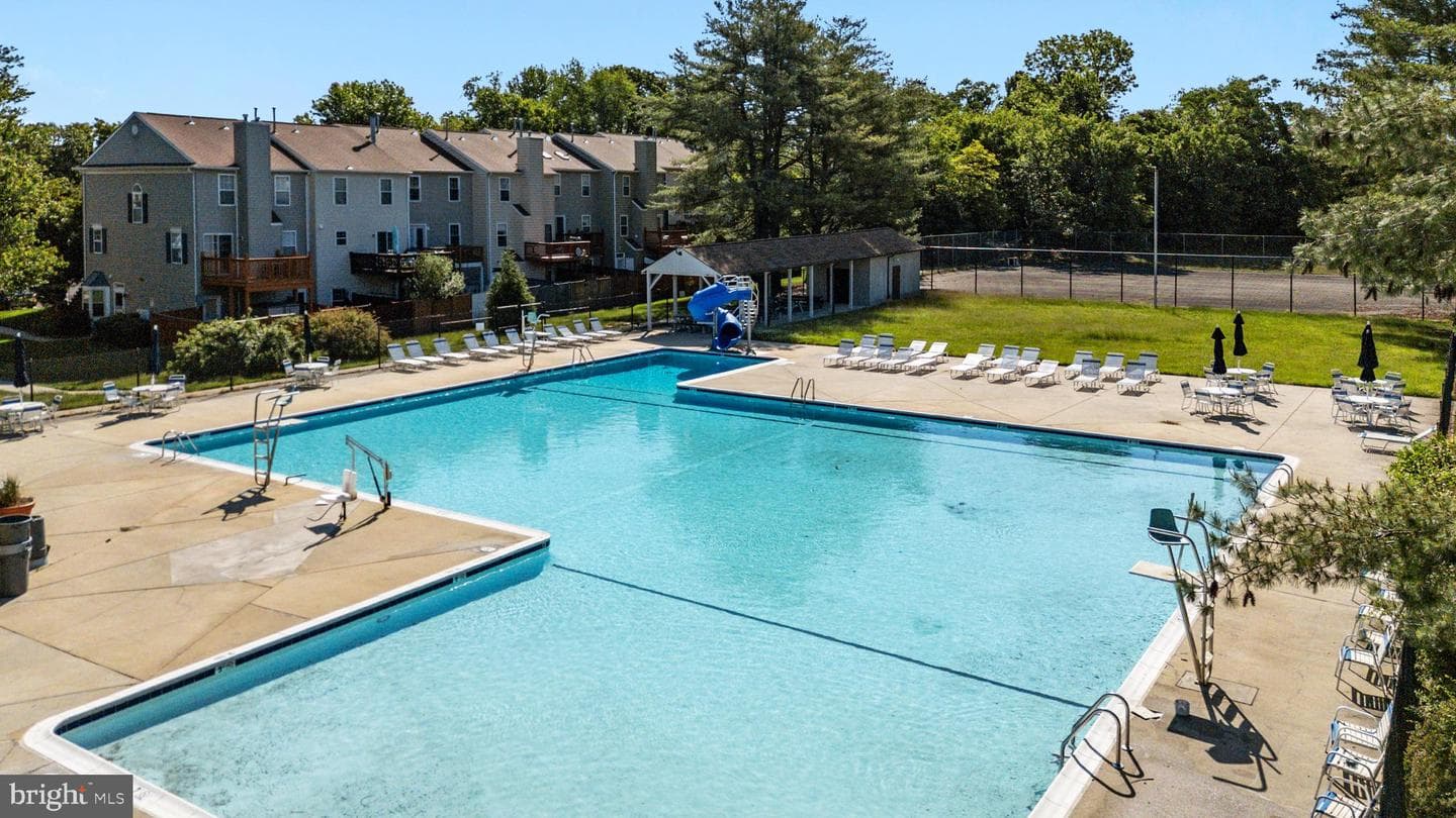 2333 Manomet Court photo 43