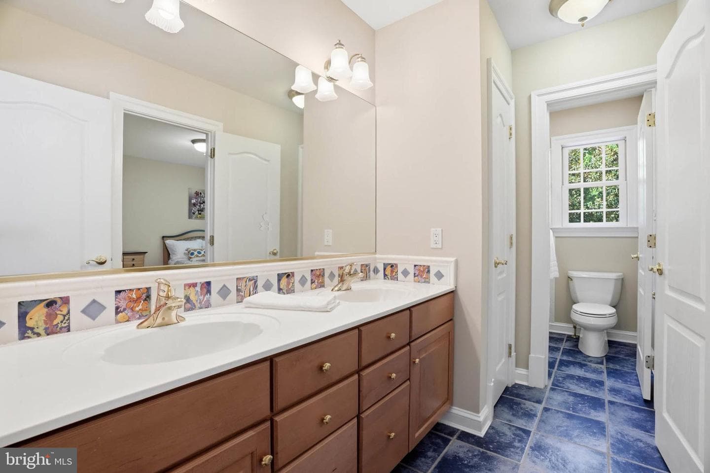 982 Stonington Drive photo 47