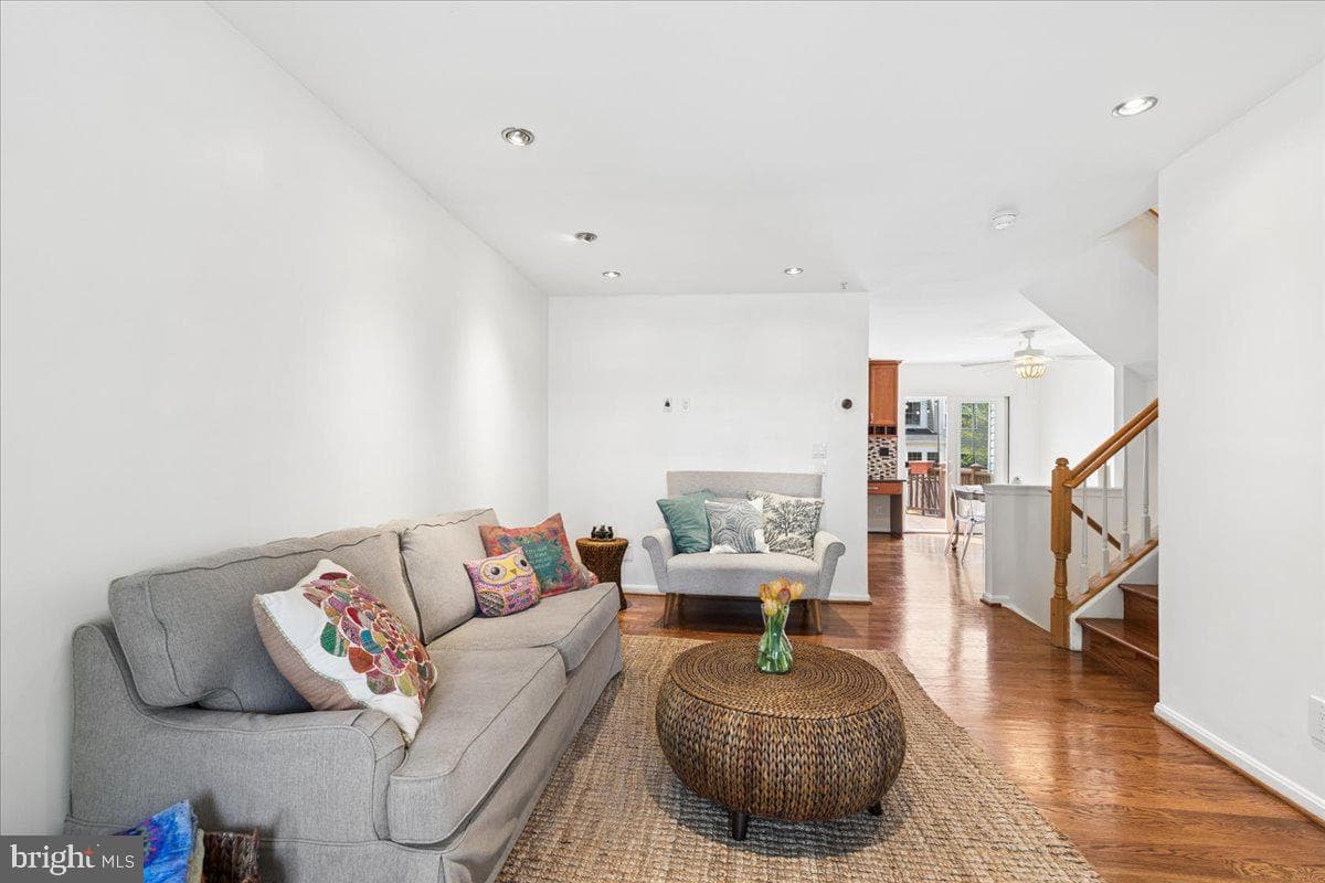 211 Gray Fox Court photo 13