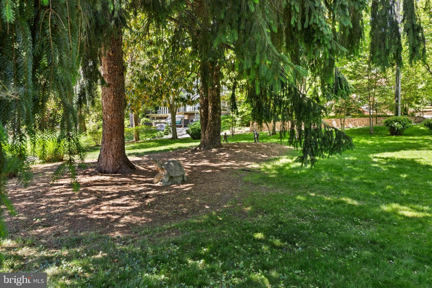 310 Epping Way photo 32