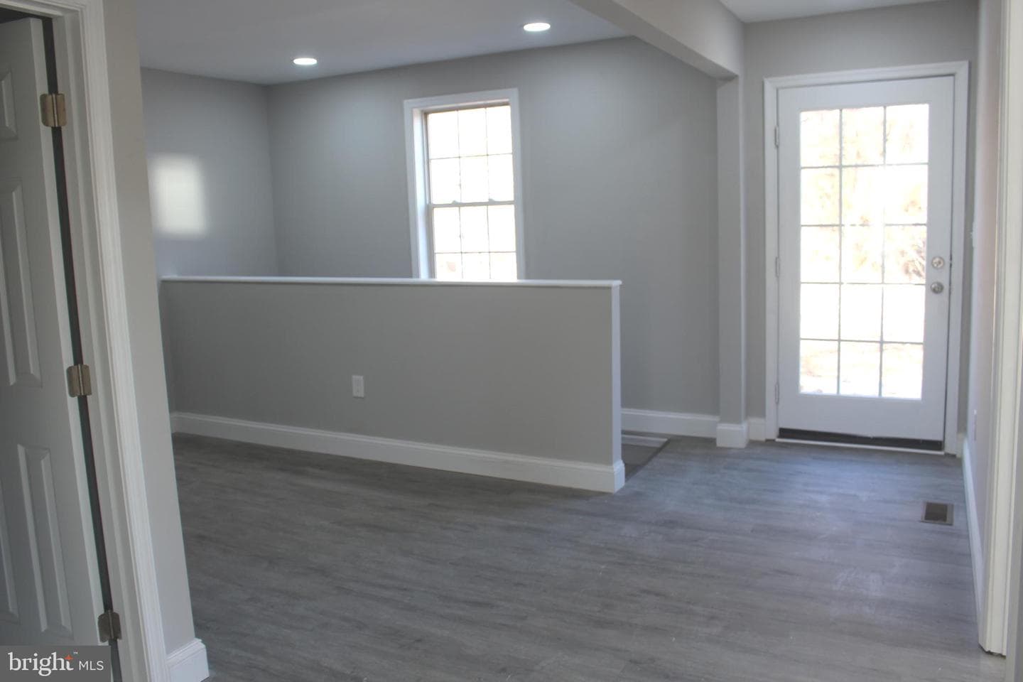 7967 Foster Avenue photo 20