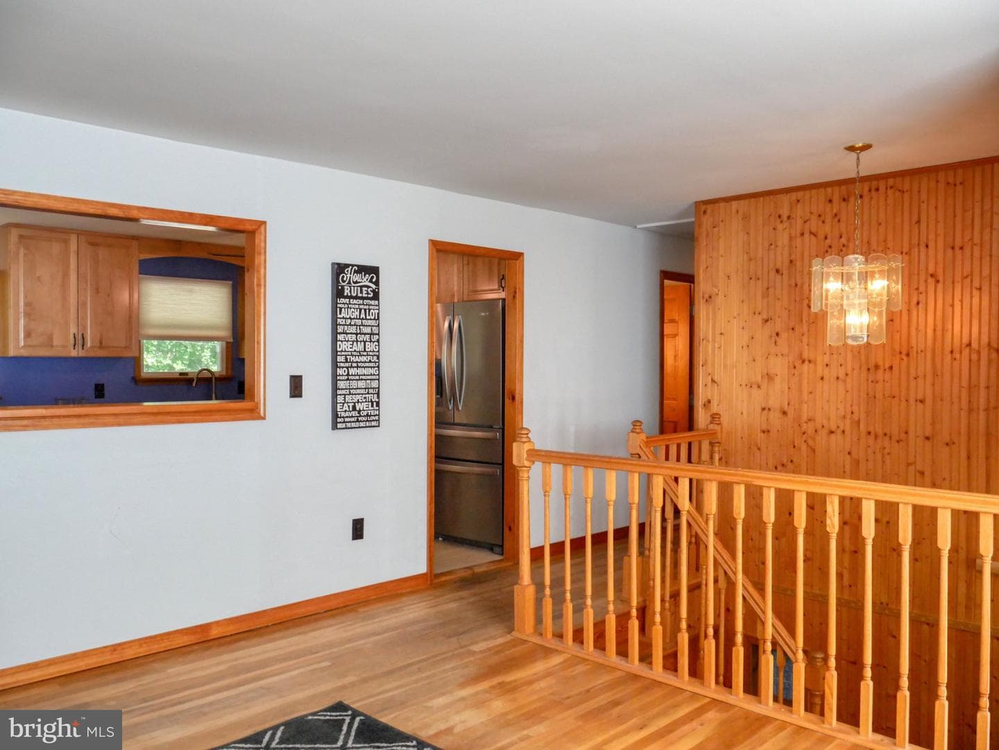 536 Crestpark Drive photo 3