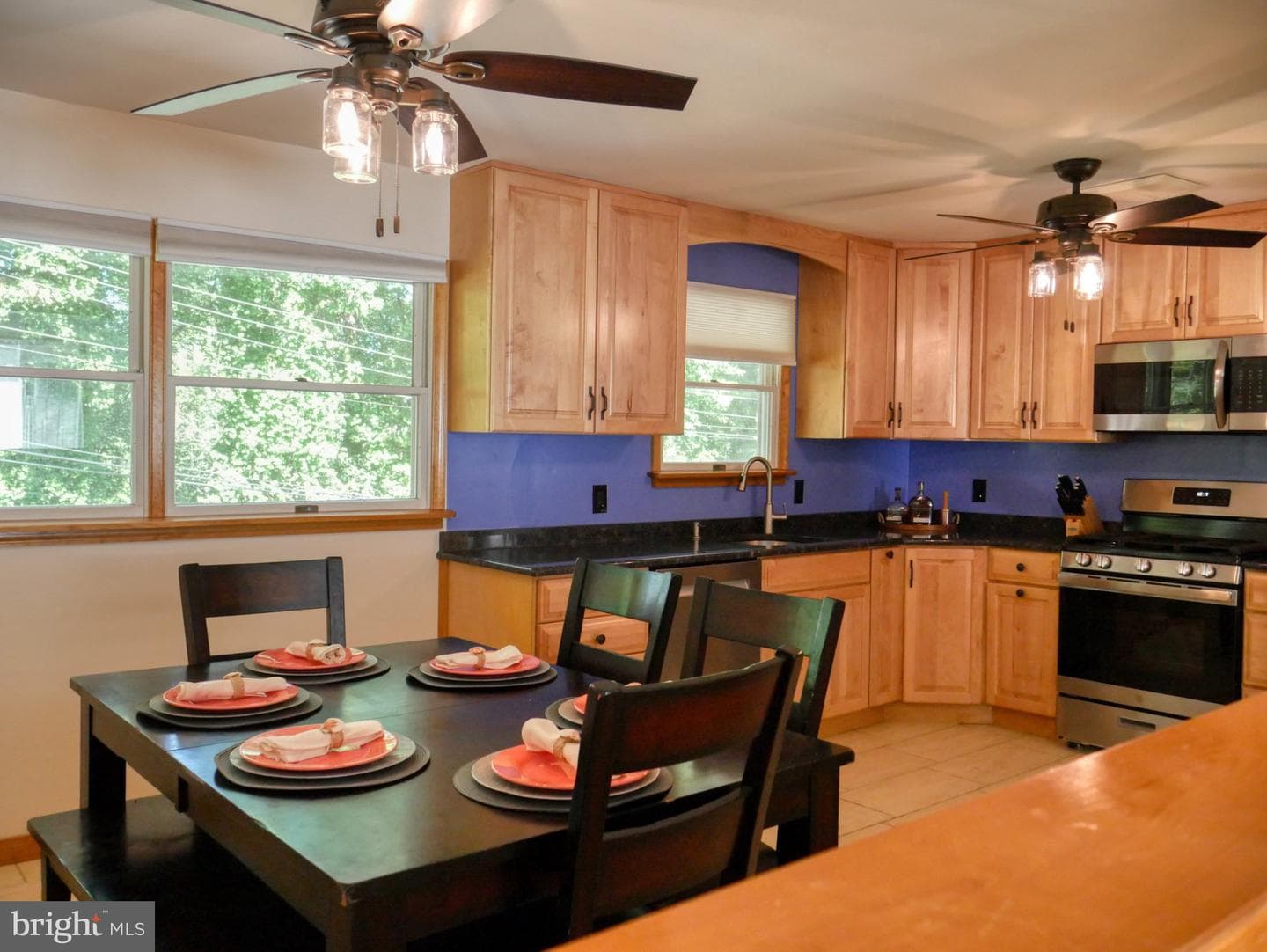 536 Crestpark Drive photo 4