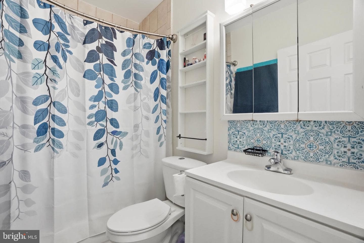 300 Townsend Avenue photo 25