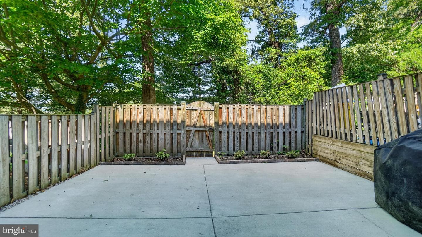 1474 Carlyle Court photo 44