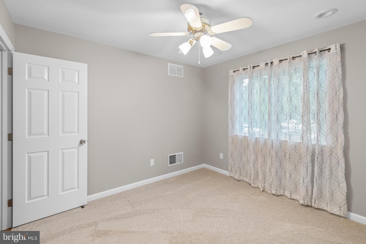 1132 Bay Ridge Road photo 29