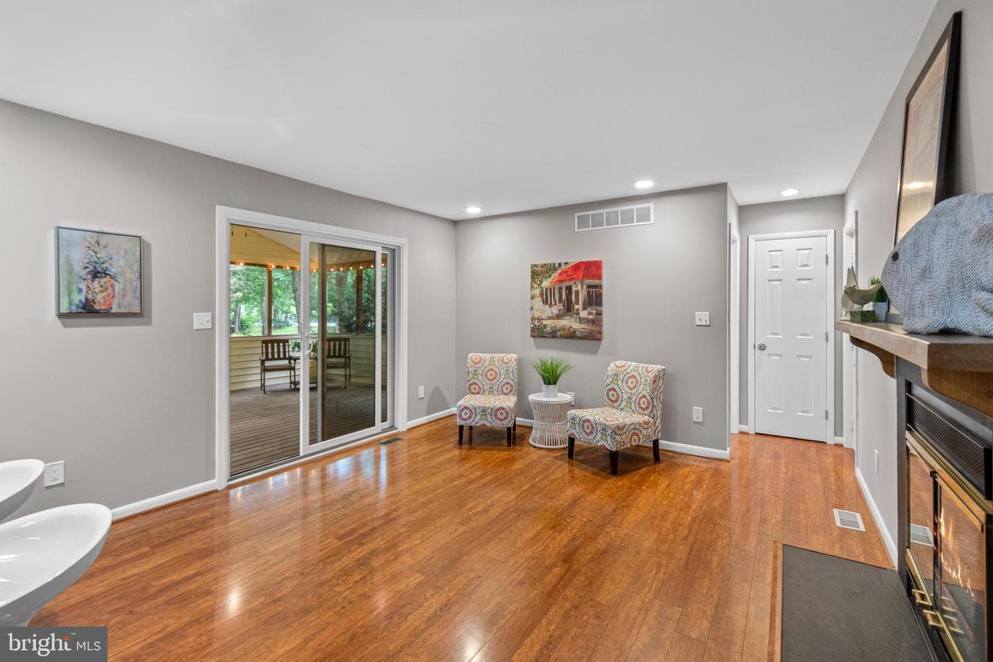 1132 Bay Ridge Road photo 9