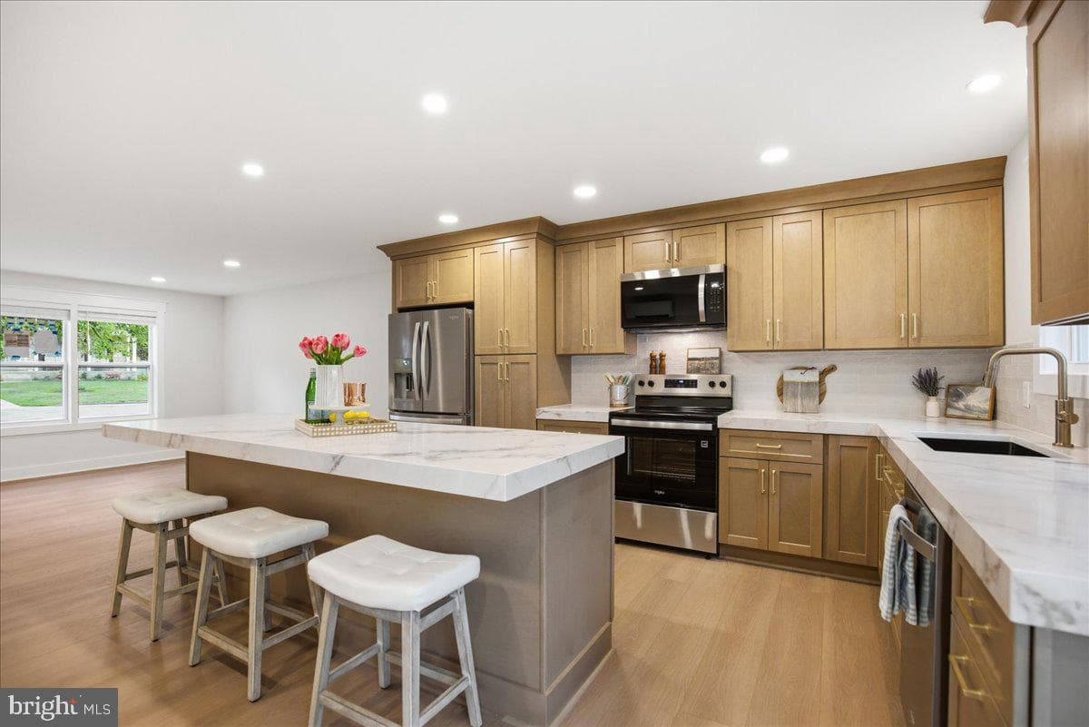 3615 2nd Avenue photo 11