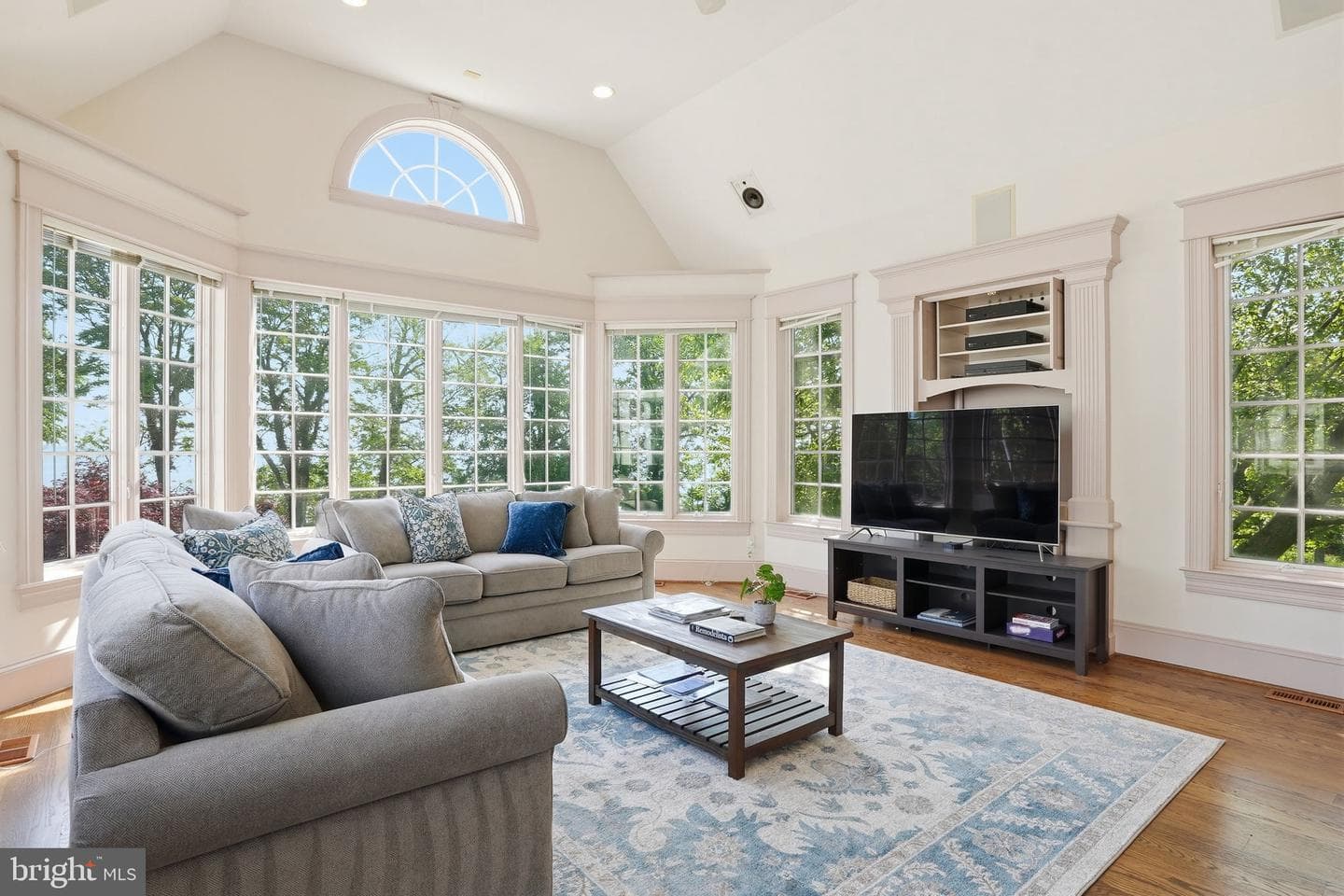 2562 Carrollton Road photo 19