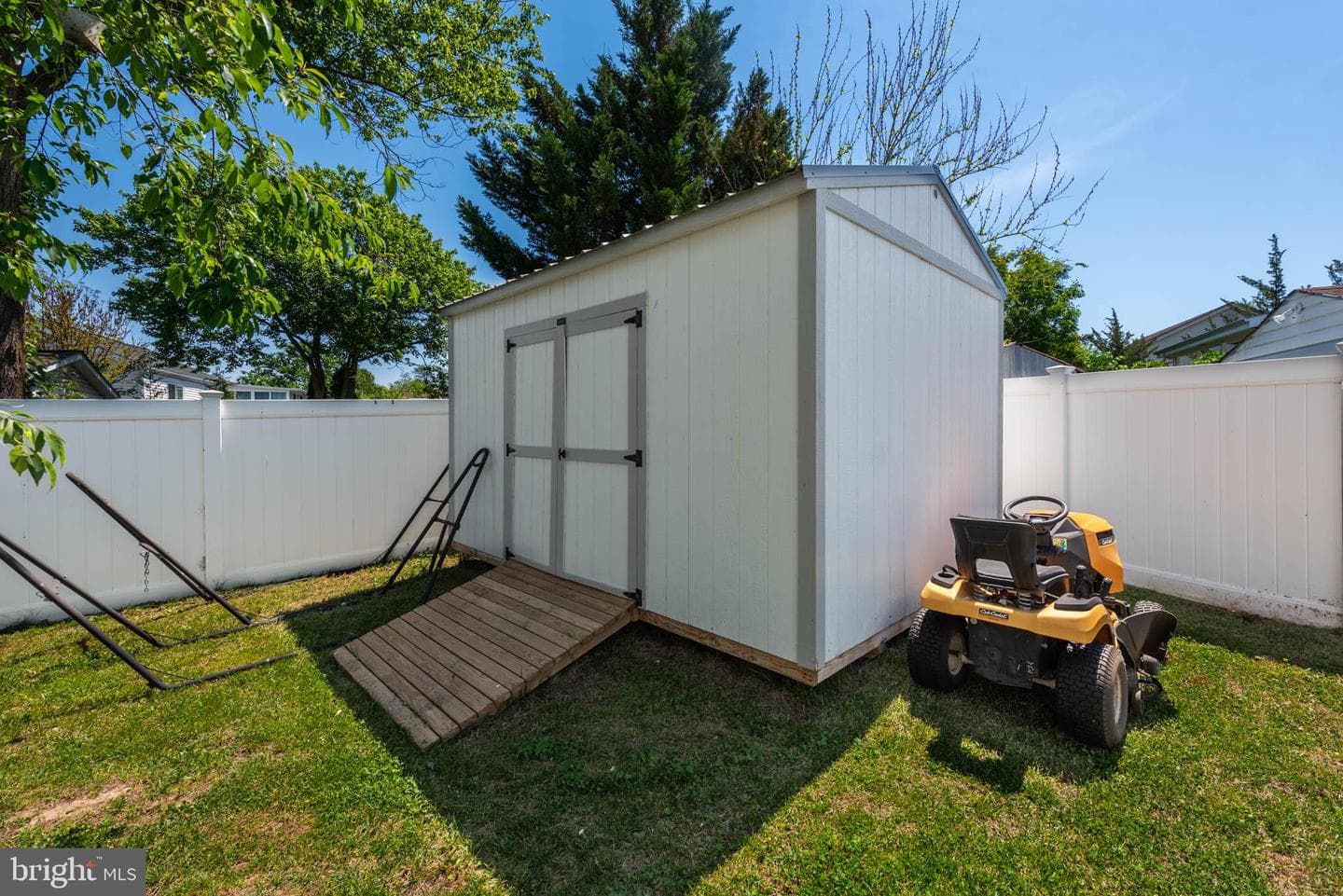 7709 Siden Drive photo 41