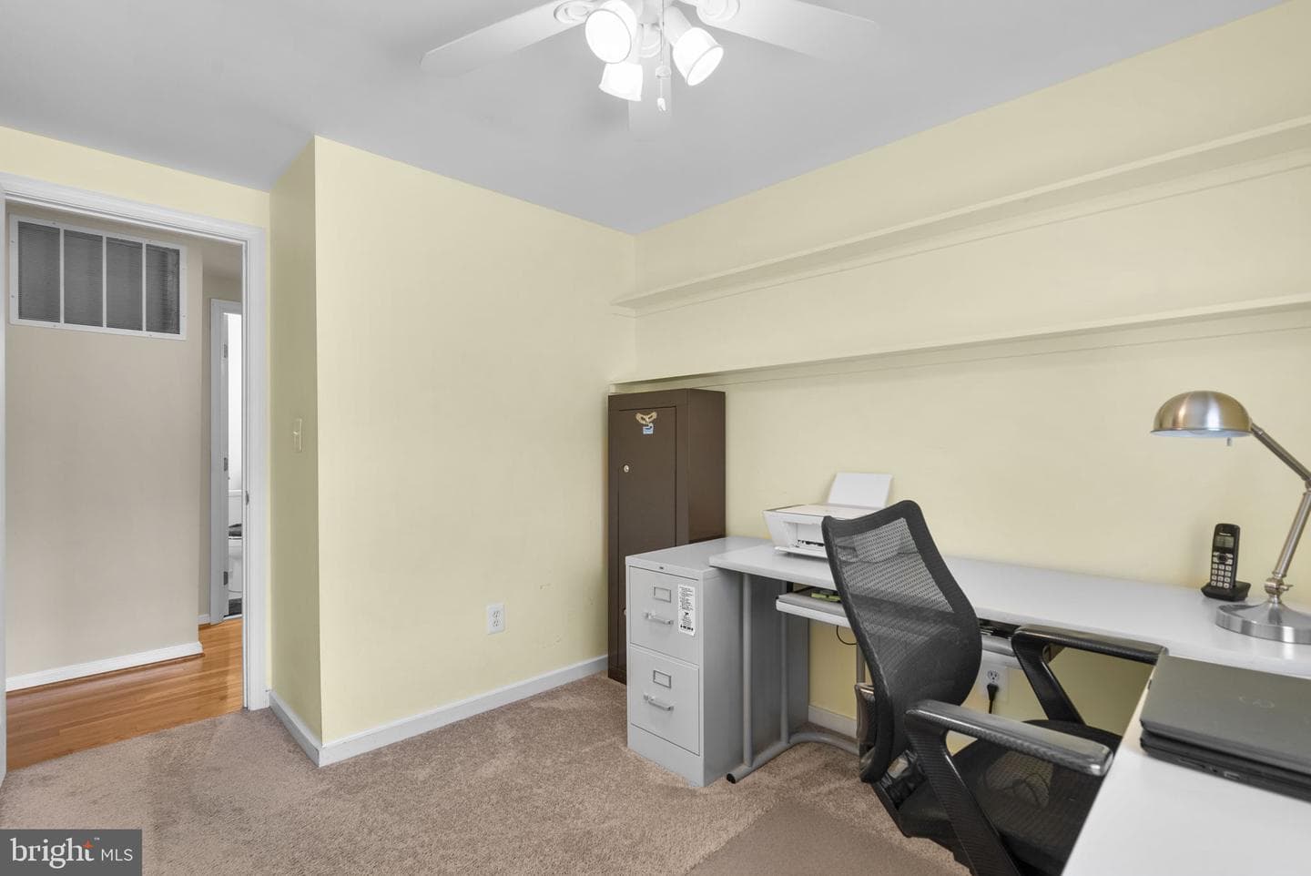 809 Brechin Garth photo 25