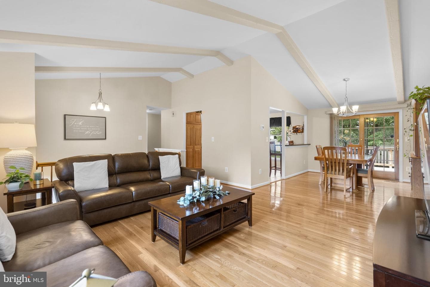 809 Brechin Garth photo 6