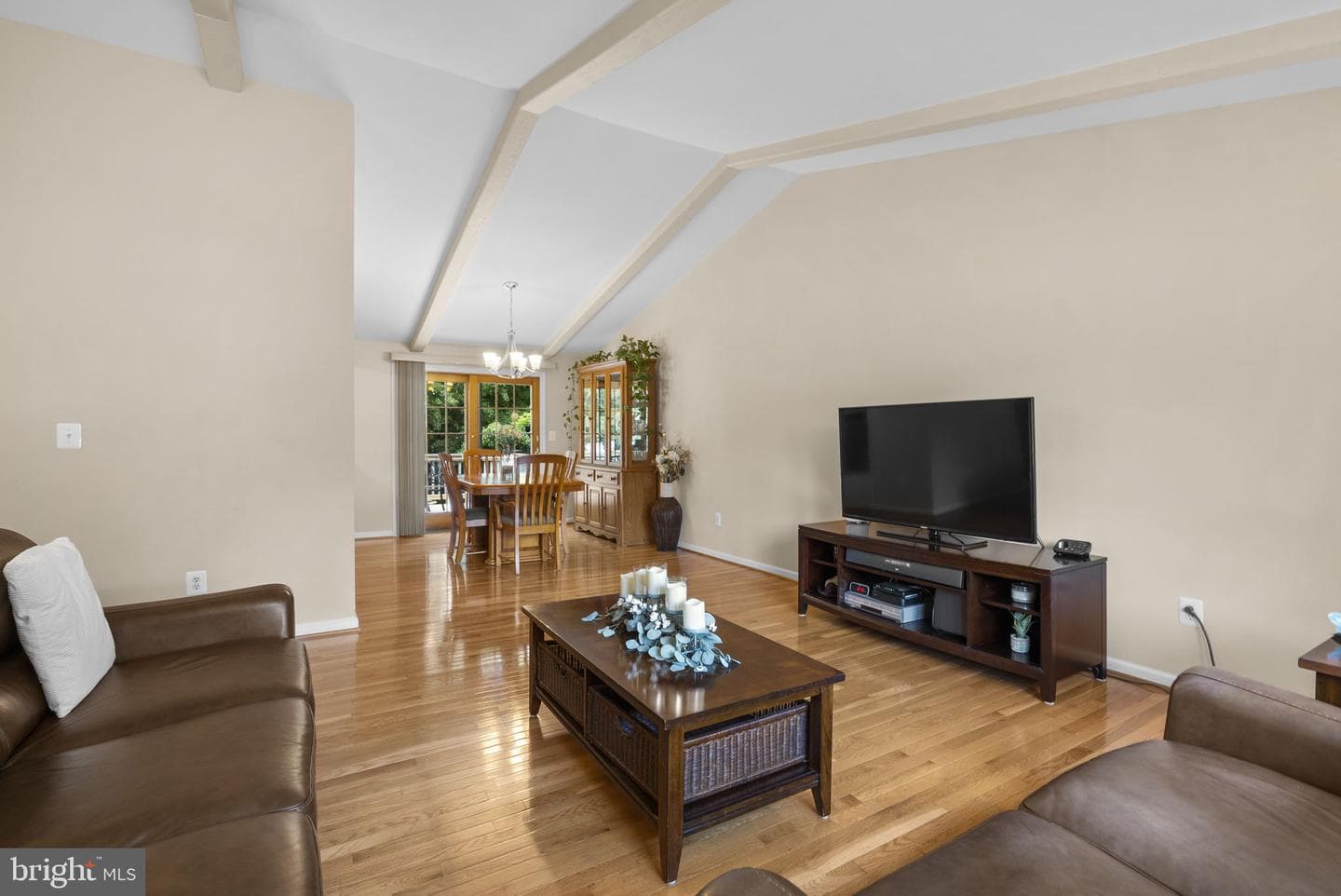 809 Brechin Garth photo 7