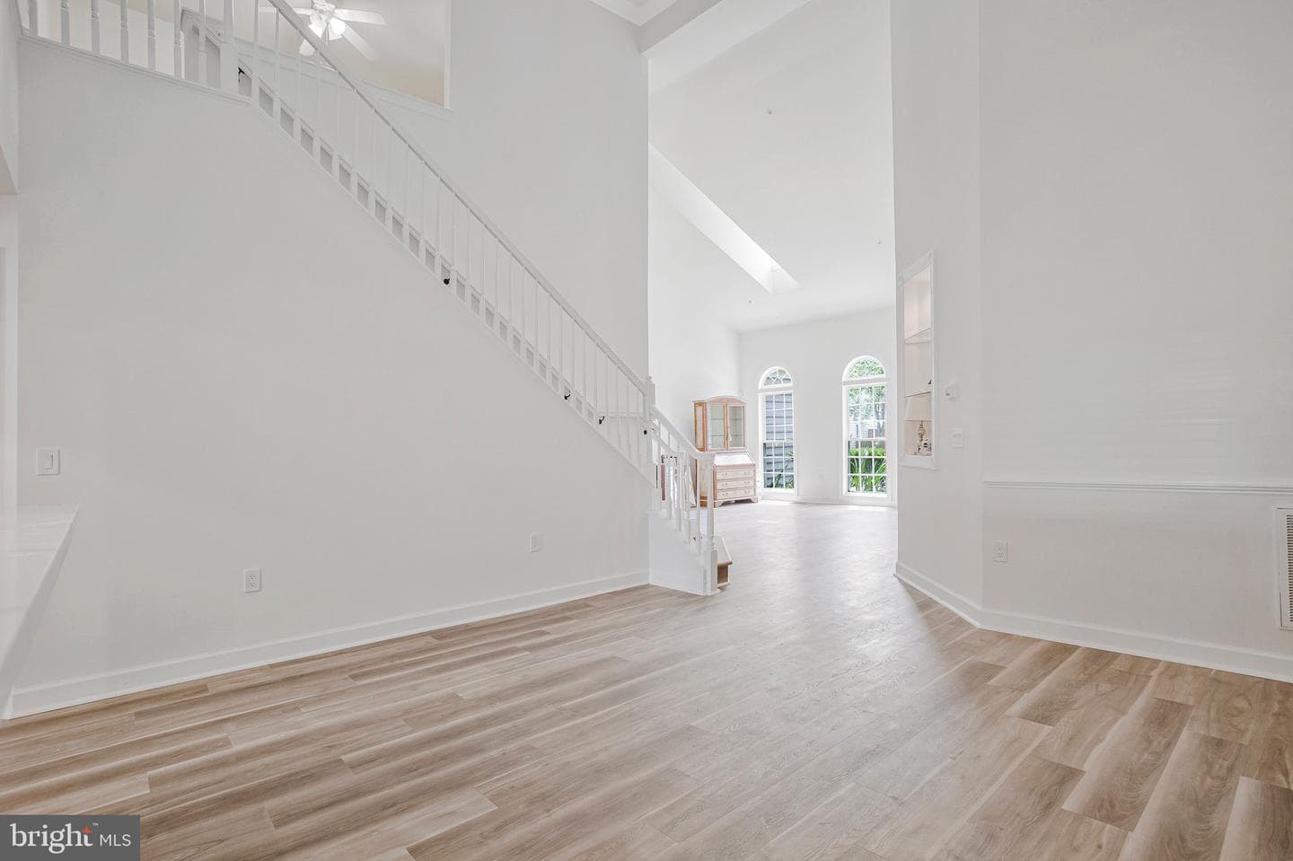 322 Hamlet Circle photo 7
