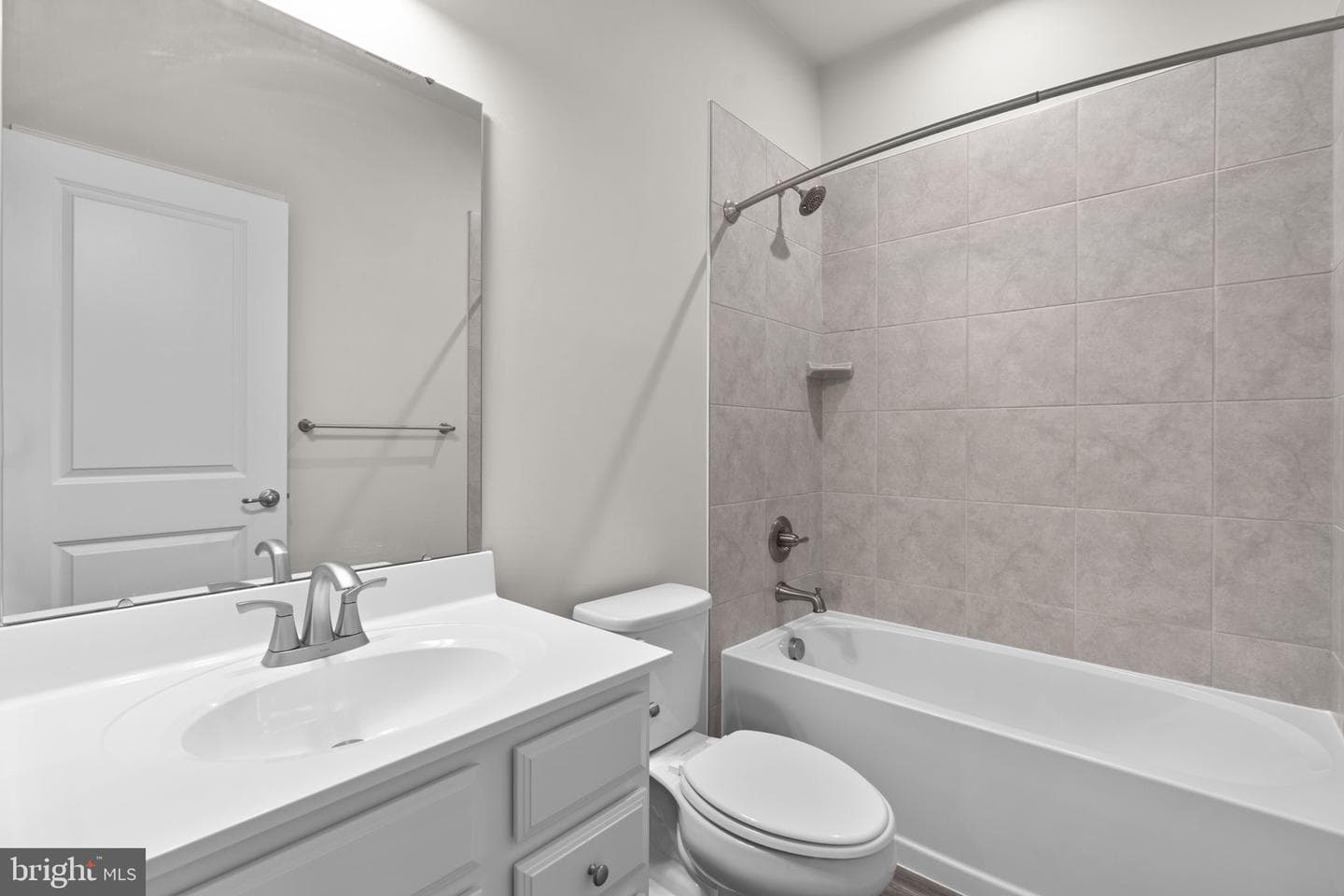 7911 N Gladden Farm Way photo 32