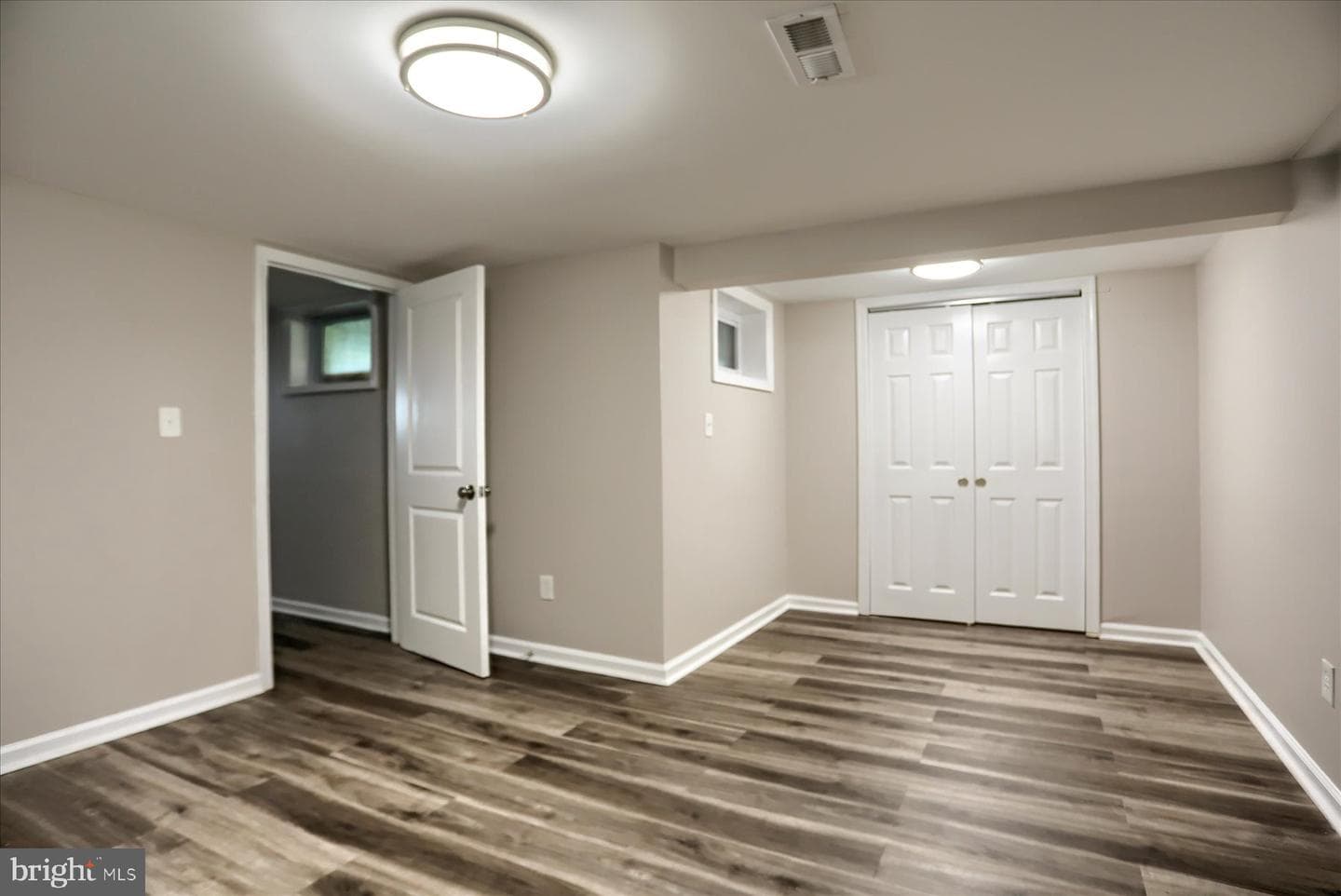573 Rita Drive photo 26