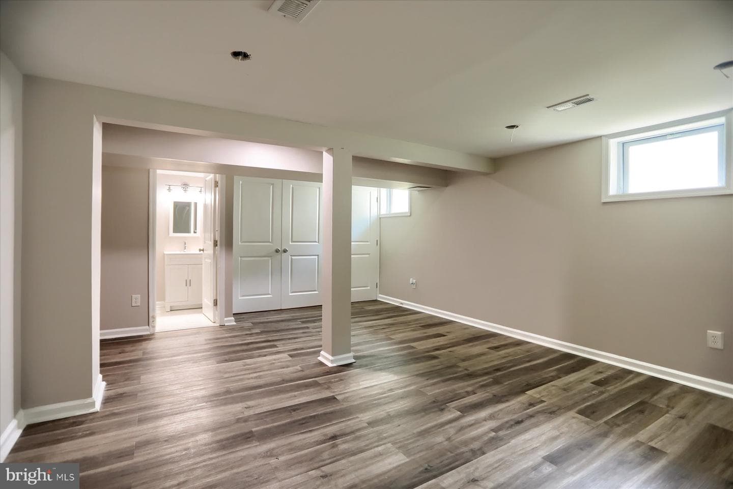 573 Rita Drive photo 29